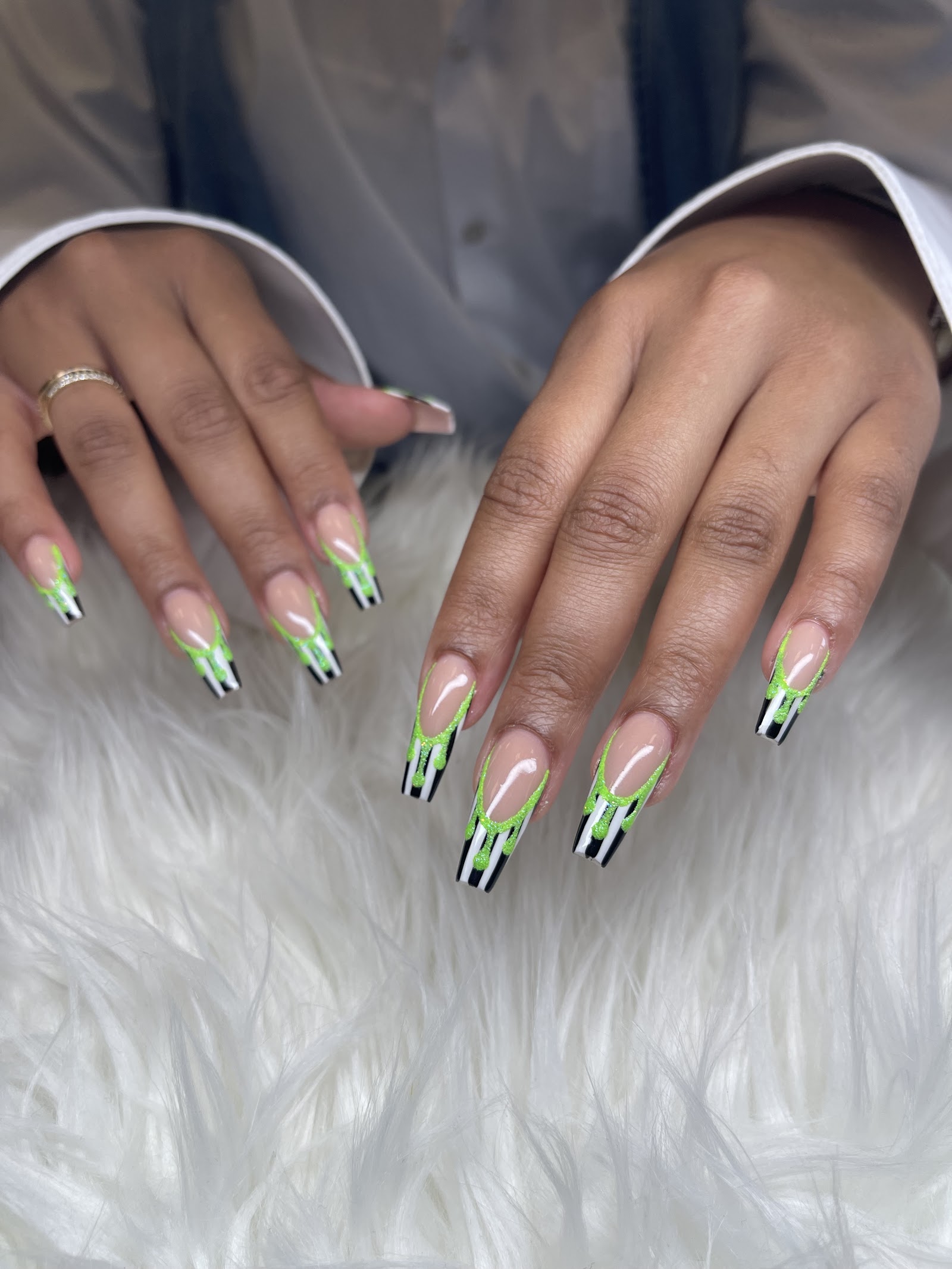 Doyenne Nails LLC nail photo 3